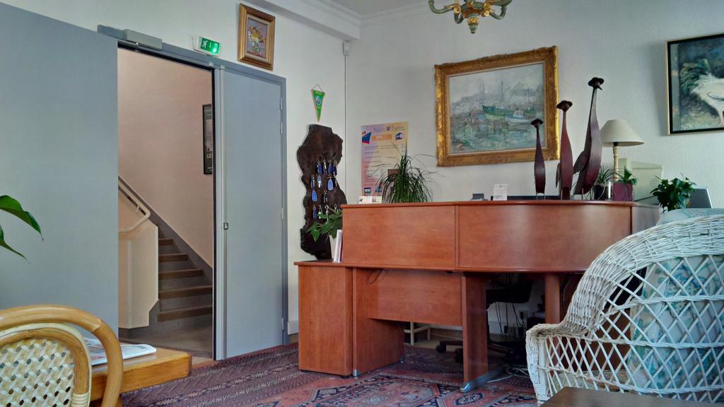 Hotel De Touraine Saint-Nazaire  Dış mekan fotoğraf